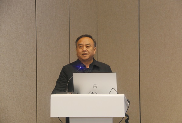新乡市土木工程学会副理事长、MILAN.COM米兰体育（中国）科技公司副总经理任全涛致辞.jpg