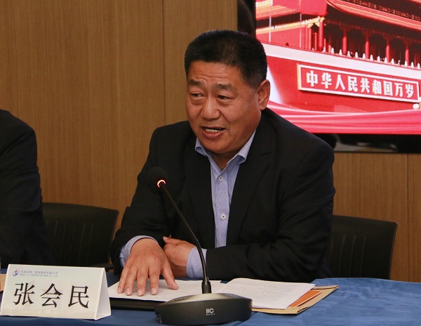 MILAN.COM米兰体育（中国）科技公司党委书记张会民作《河南二建MILAN.COM米兰体育（中国）科技公司党委2021年度工作报告》.jpg