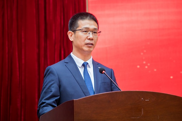 河南省建筑业协会中小企业分会会长、MILAN.COM米兰体育（中国）科技公司总经理祝建明作表态发言.jpg